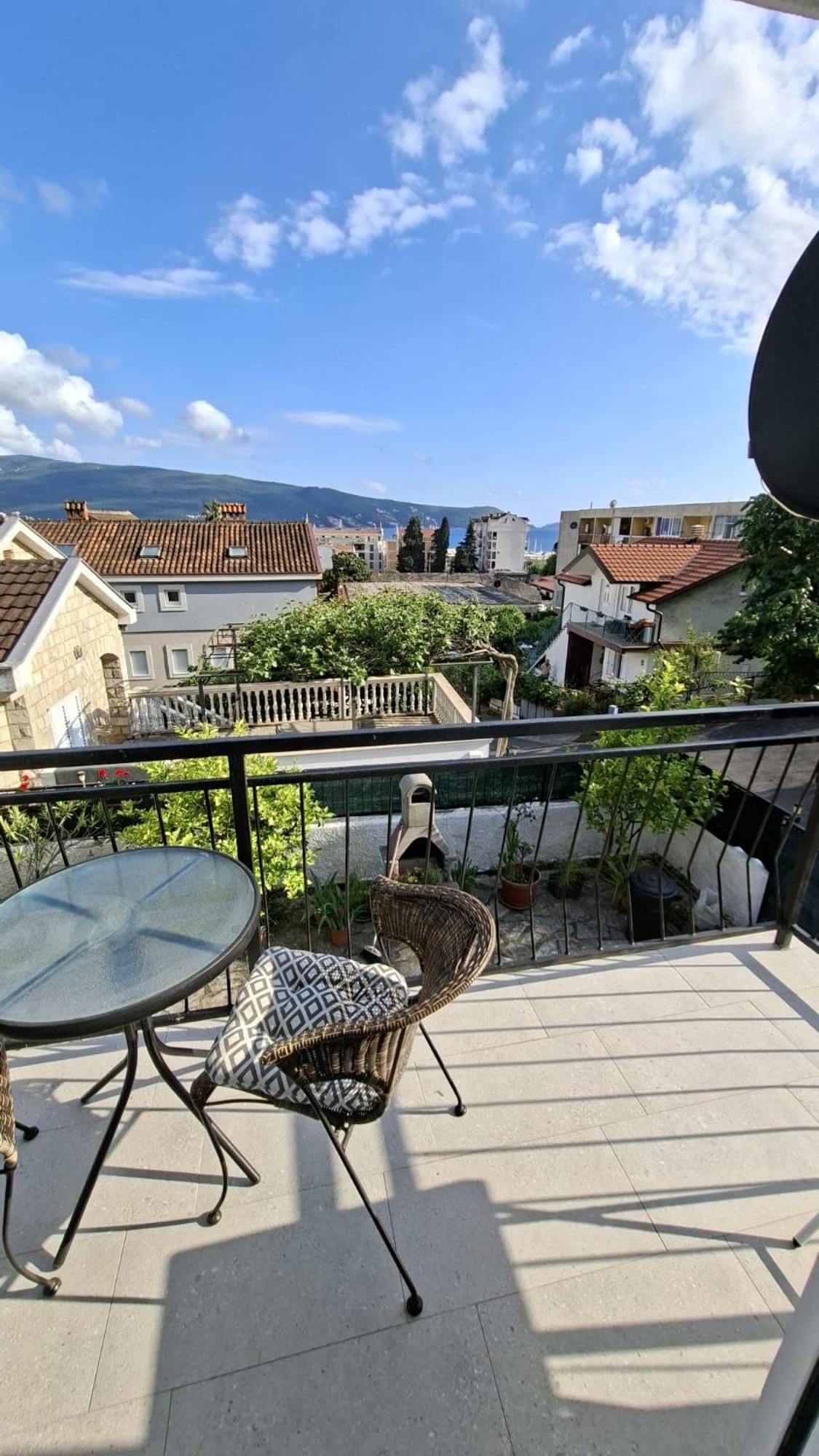 Apartments Lena Herceg Novi Buitenkant foto